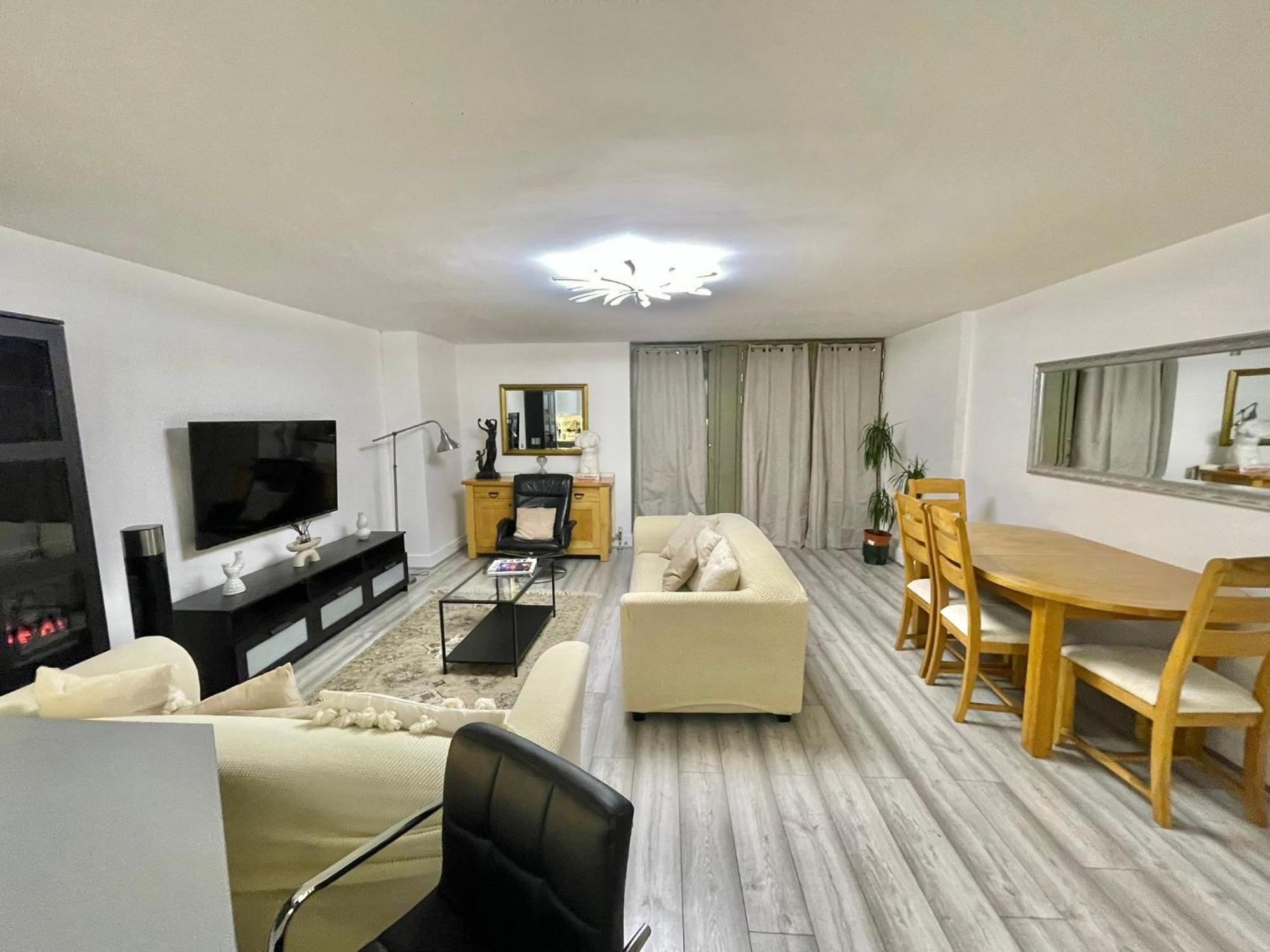 Appartamento Bright 1br Flat Walk To Hyde Park, Queensway And Paddington Londra